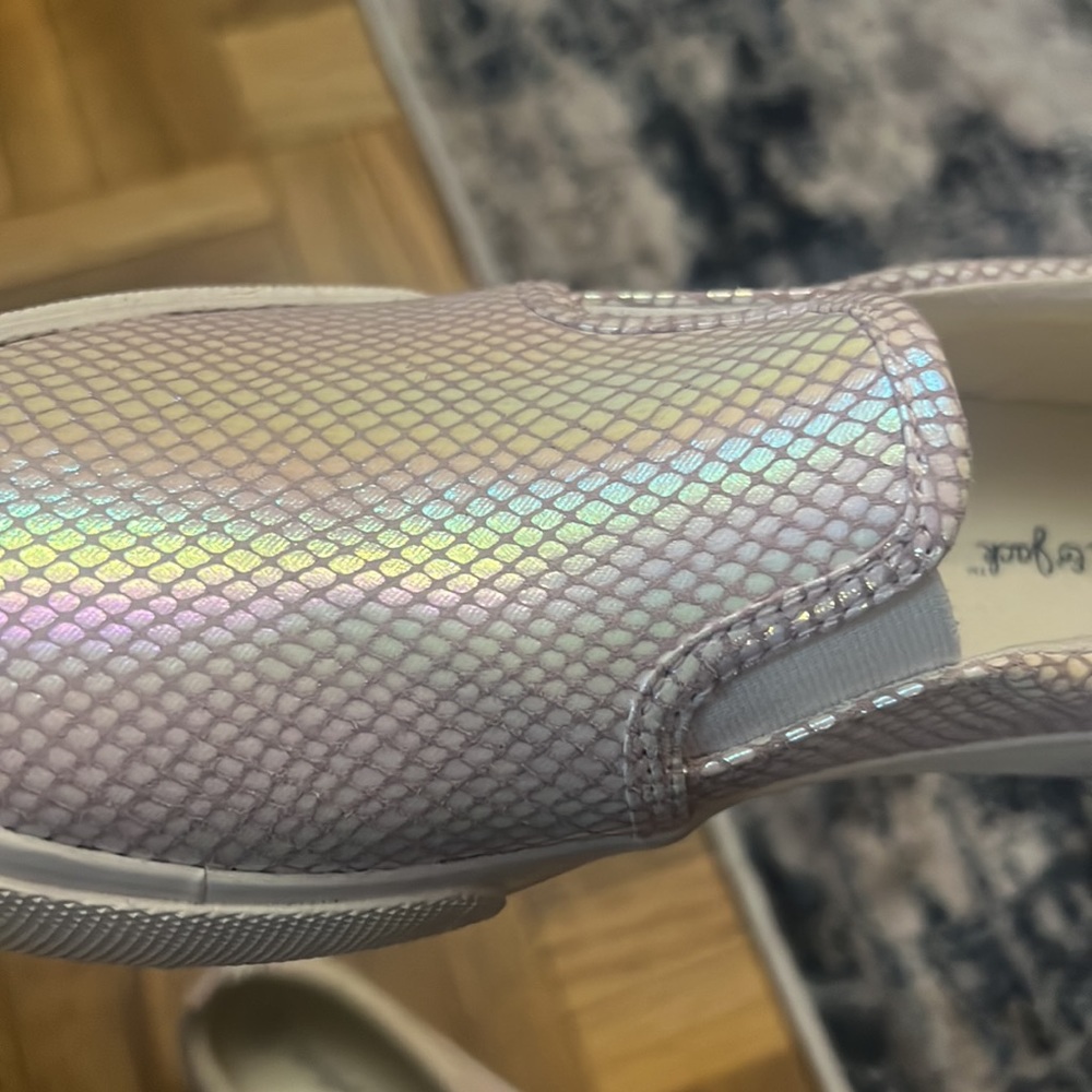 COPY - Cat $Jack girls shoes - Picture 3 of 3